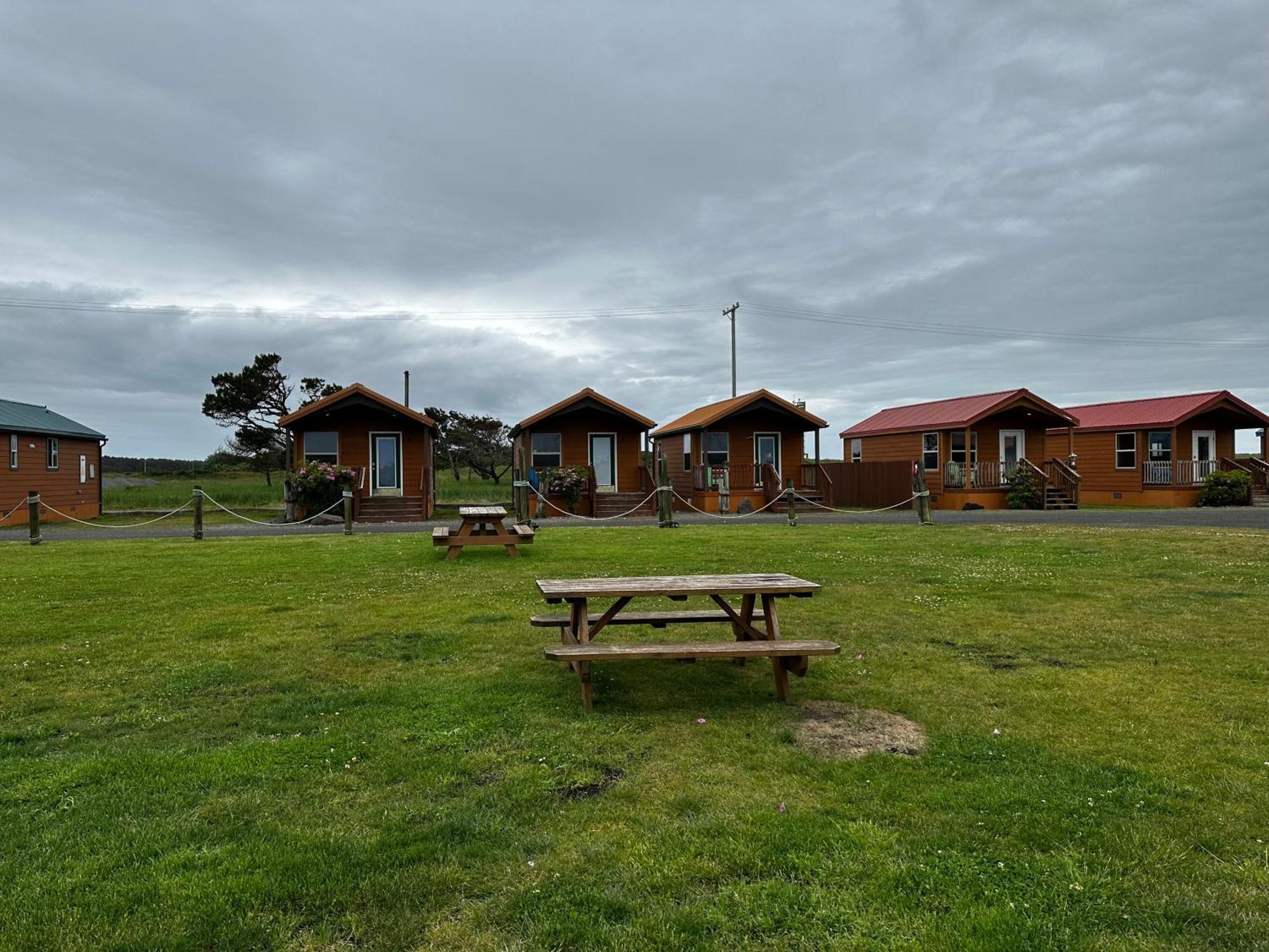 Westport Inn Exteriör bild